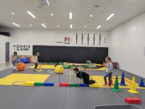 Kids In Motion - Obstacle Course Fun